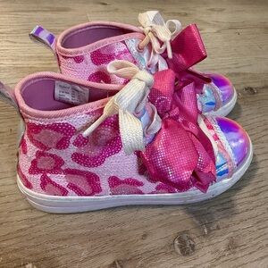 JoJo Siwa Hot Pink Leopard print Bow High-Top Sneakers with Iridescent Toe